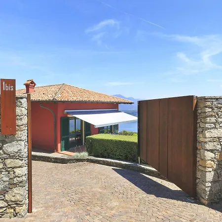 Falcone 5 Bedrooms 10 Pax Villa