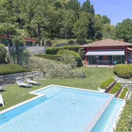 Falcone 5 Bedrooms 10 Pax