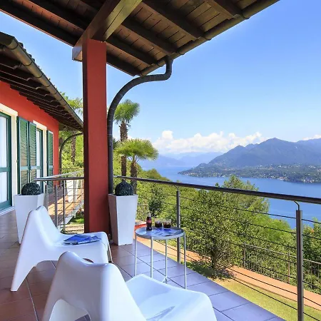 Falcone 5 Bedrooms 10 Pax * Belgirate