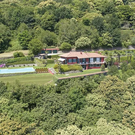 Falcone 5 Bedrooms 10 Pax Belgirate